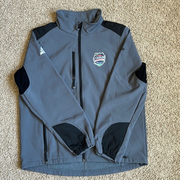 Reebok Other - Men’s NHL 2016 Stadium Series Coors Light Coat